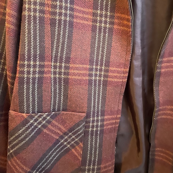 Oversized Plaid Blazer - Picture 2 of 6